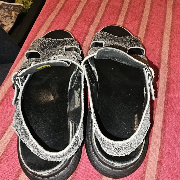 Dr.Marton Black/Gray  Sandals - Picture 4 of 8